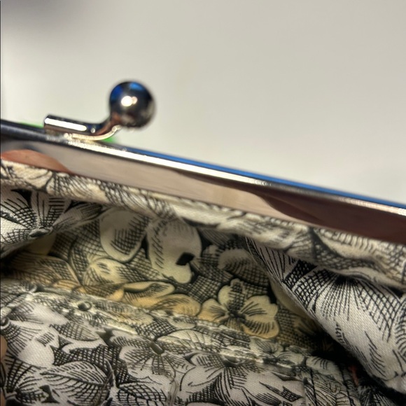 HOBO Yellow Leather Wallet with silver metal hardwate - Picture 12 of 12